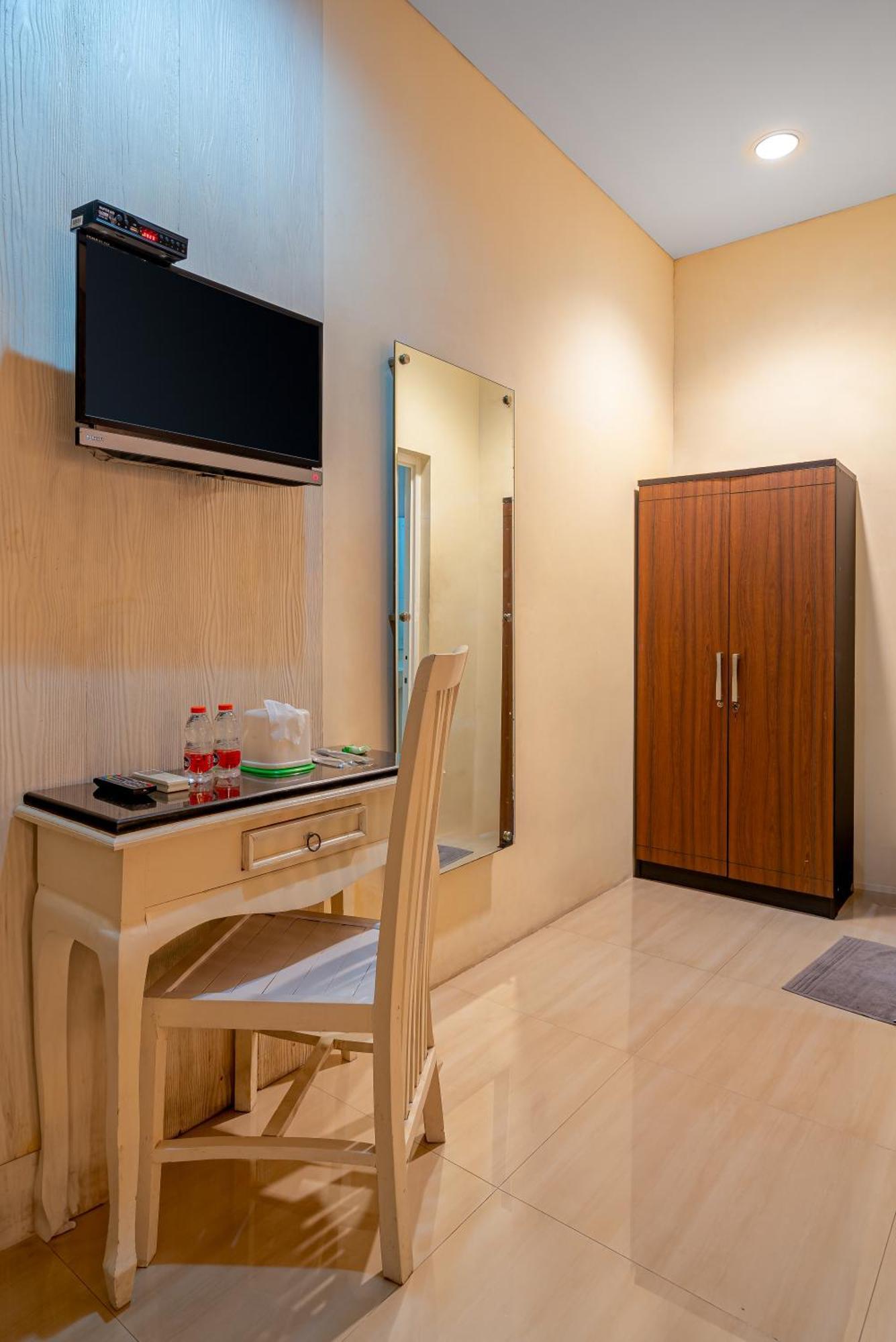 Bali Dream Costel Hotel Denpasar Kültér fotó